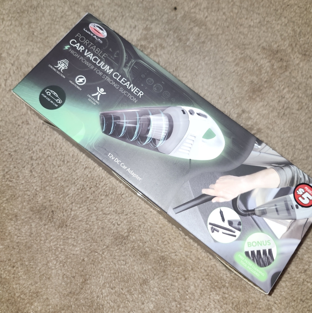 Car vacuum